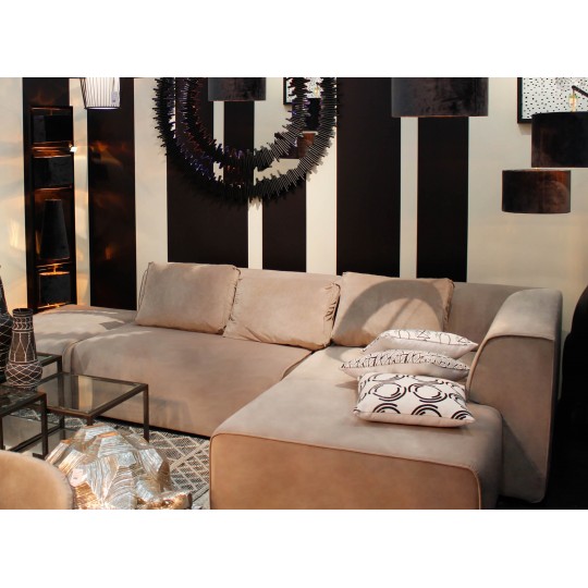 Sofá Infinity em veludo Taupe c/chaise à dir. Sofá Infinity em veludo Taupe c/chaise à dir.