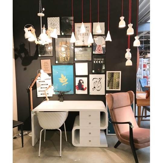 Secretária Club Snake Branca 150x70cm Secretária Club Snake Branca 150x70cm