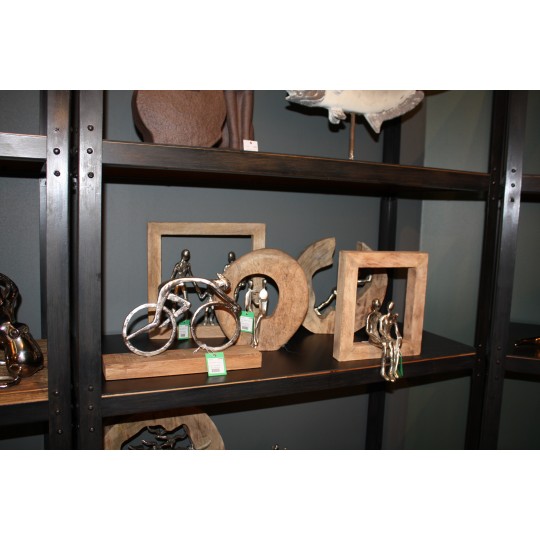 Deco Object Man In Log Kare Design